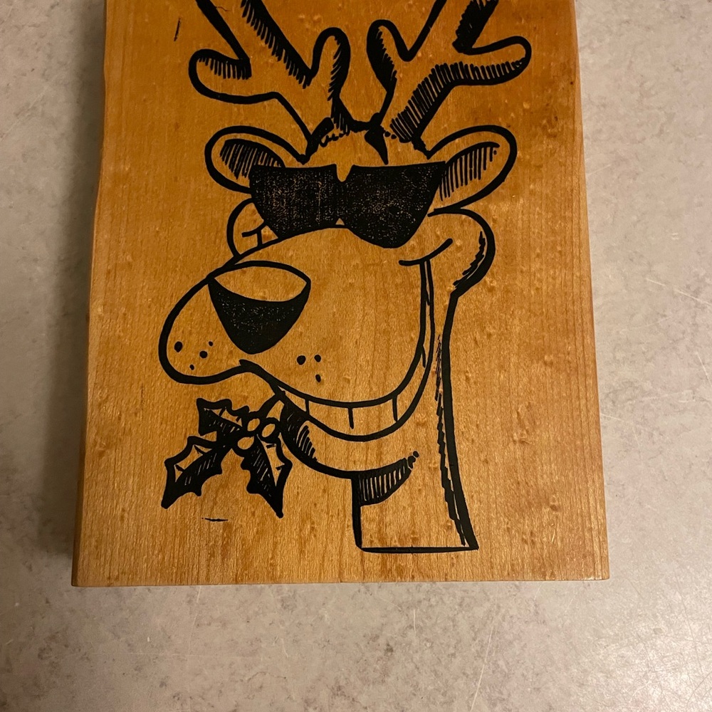 Stampa Rosa Smiling Reindeer Sunglasses Christmas Wood Mounted Rubber Ink Stamp